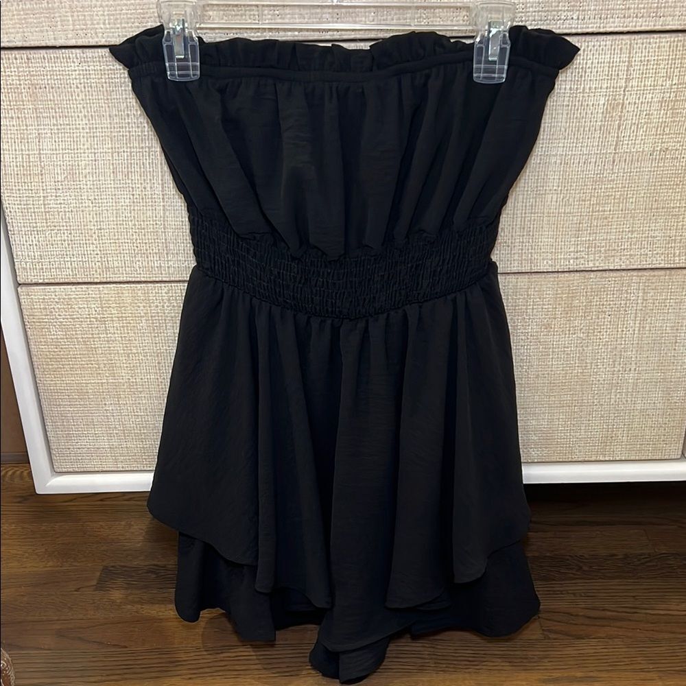 Hudson Gray Black Ruffled Romper